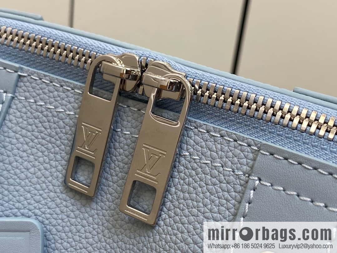 [Original order boutique] M23725 light blue, full leather men's bag pillow bag series CITY KEEPALL AER handbag M22486 57082 M23725 City Keepall handbag