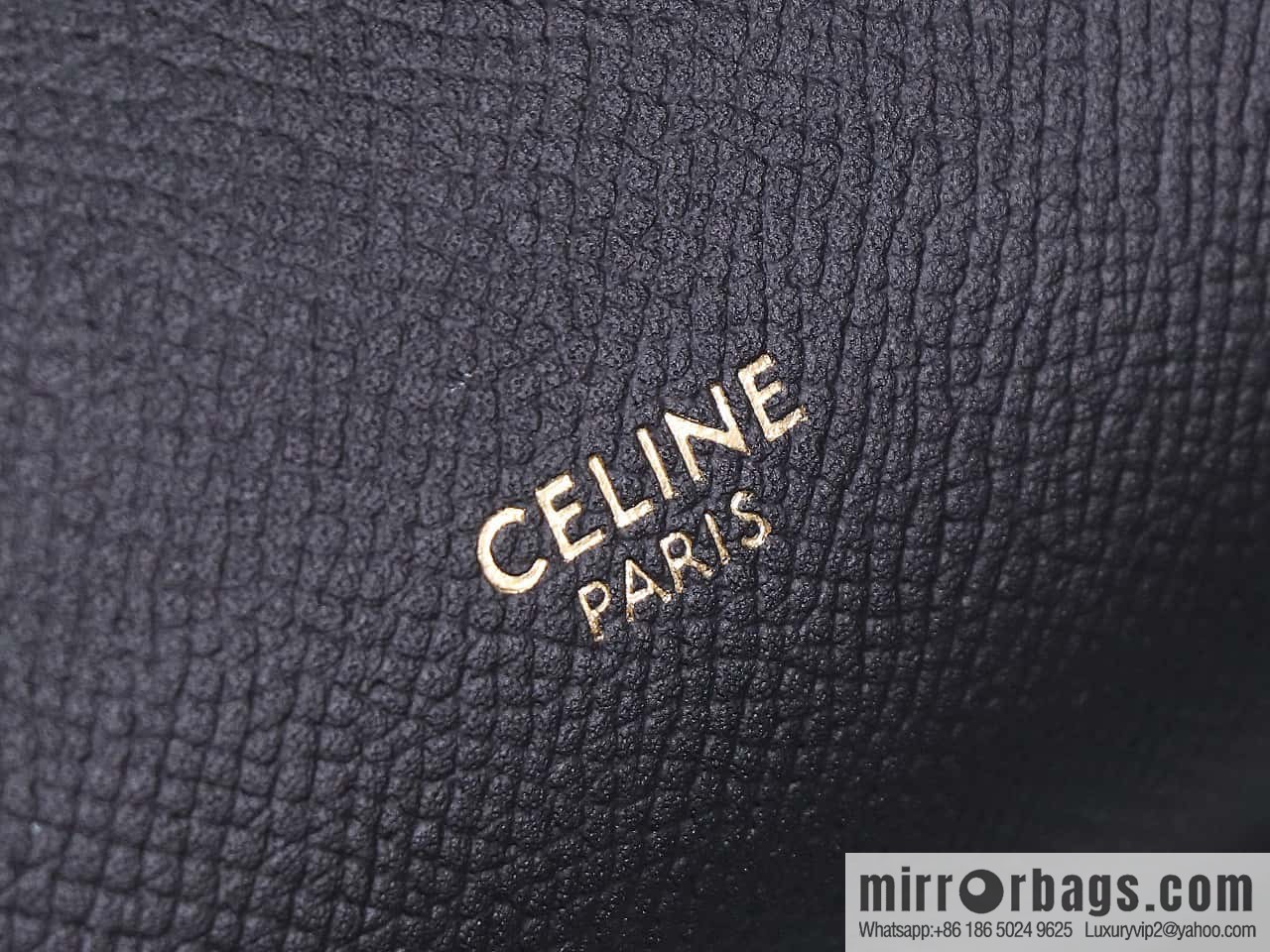 [Premium quality, original leather] CELINE BELT MICRO medium grained calfskin handbag 175520