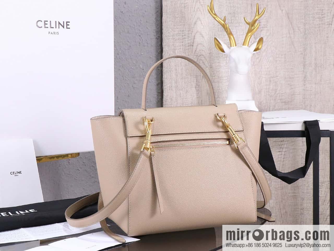 [Premium quality, original leather] CELINE BELT MICRO medium grained calfskin handbag 175520