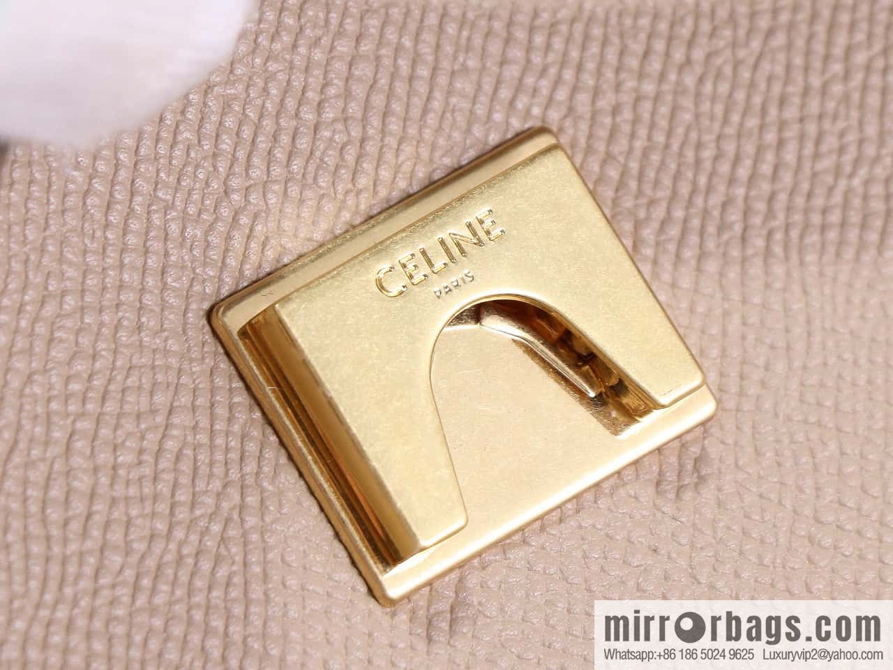 [Premium quality, original leather] CELINE BELT MICRO medium grained calfskin handbag 175520