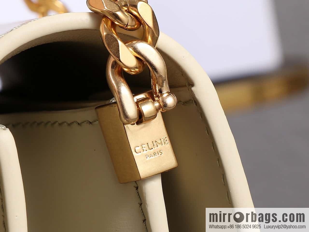 [Premium quality, all-steel hardware] CELINE 23s autumn and winter new products | COLLEGE TRIOMPHE bright cow leather (fabric) chain strap handbag number: 113583 Arc de Triomphe autumn new