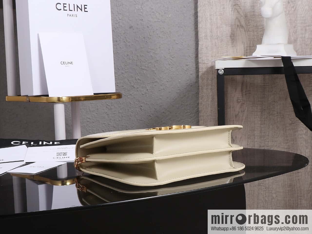 [Premium quality, all-steel hardware] CELINE 23s autumn and winter new products | COLLEGE TRIOMPHE bright cow leather (fabric) chain strap handbag number: 113583 Arc de Triomphe autumn new