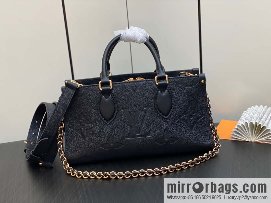 [Original single boutique] M23640 black full leather embossed square bag series, autumn and winter new ONTHEGO EAST WEST handbag M23698