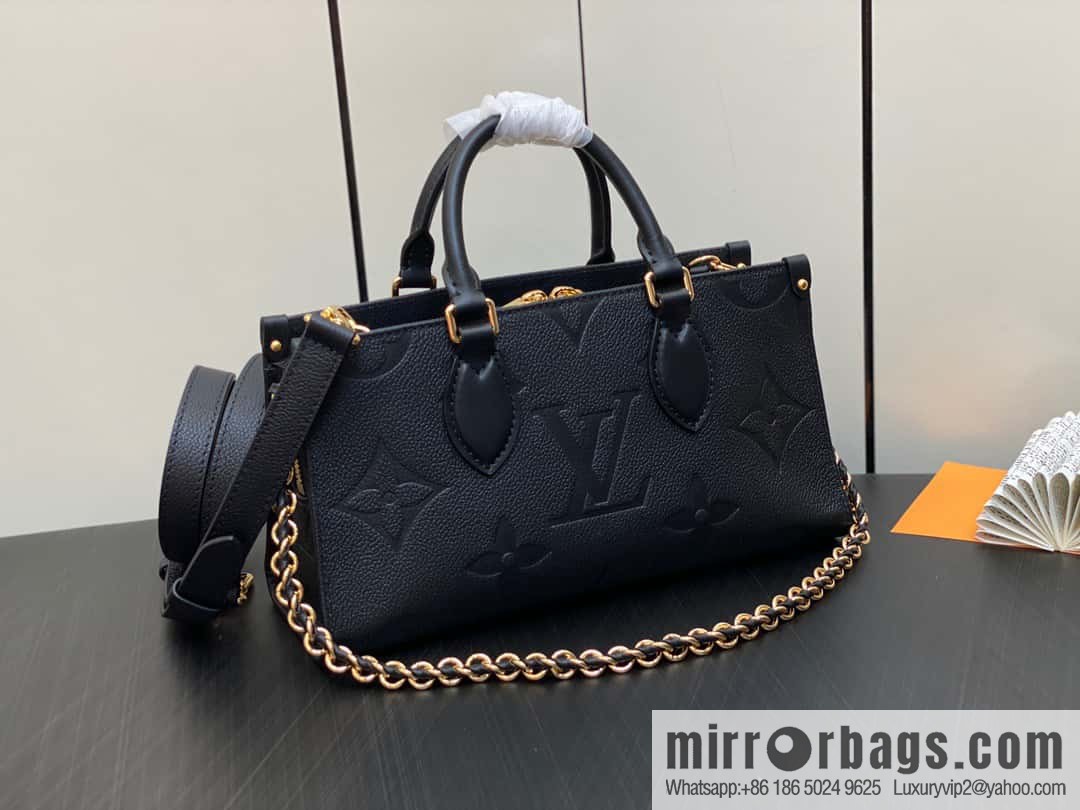 [Original single boutique] M23640 black full leather embossed square bag series, autumn and winter new ONTHEGO EAST WEST handbag M23698