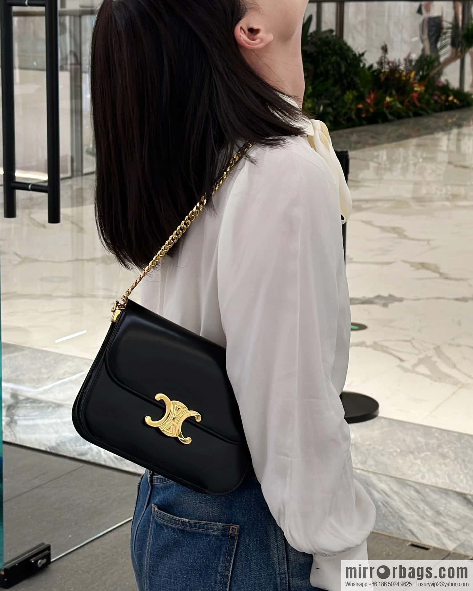 [Premium quality, all-steel hardware] CELINE 23s autumn and winter new products | COLLEGE TRIOMPHE bright cow leather (fabric) chain strap handbag number: 113583 Arc de Triomphe autumn new