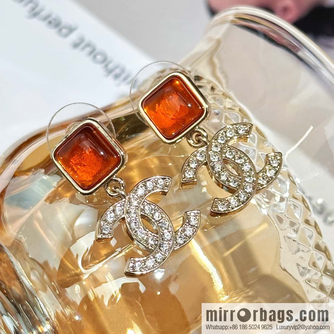 ❗️New ❗️ Chanel stud earrings ☀️ new ☑️ Chanel c2 double c orange gem stud earrings ☀️