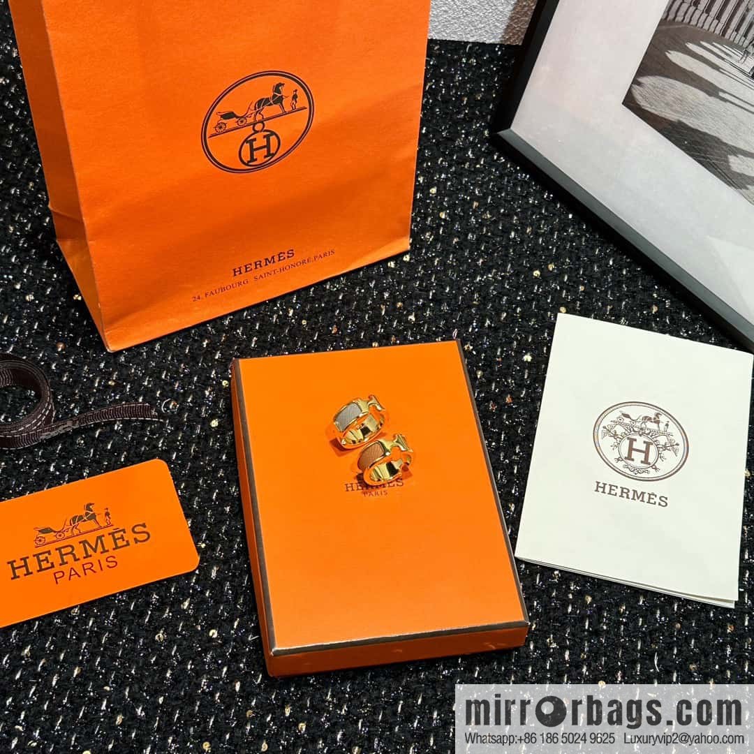 ❤️New HERMES calfskin H ring