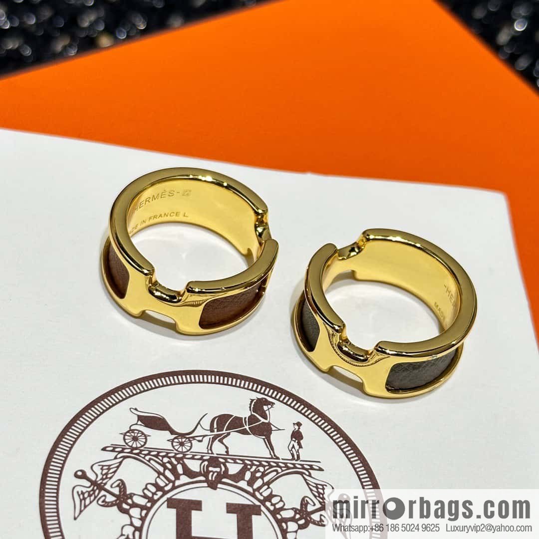 ❤️New HERMES calfskin H ring