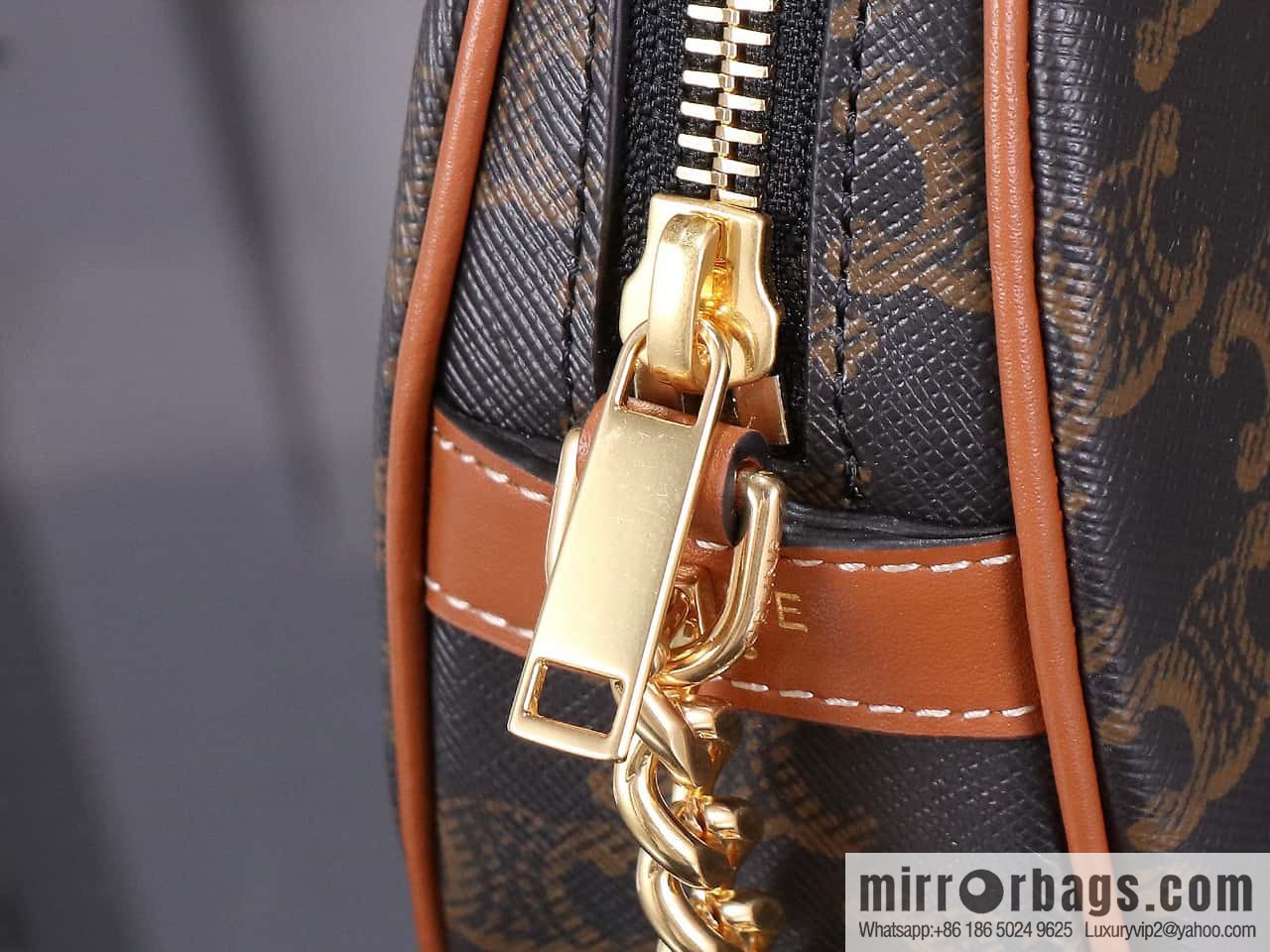 [Premium quality, all-steel hardware] CELINE23 new | MULTI logo printed cow leather (fabric) handbag number: 114122