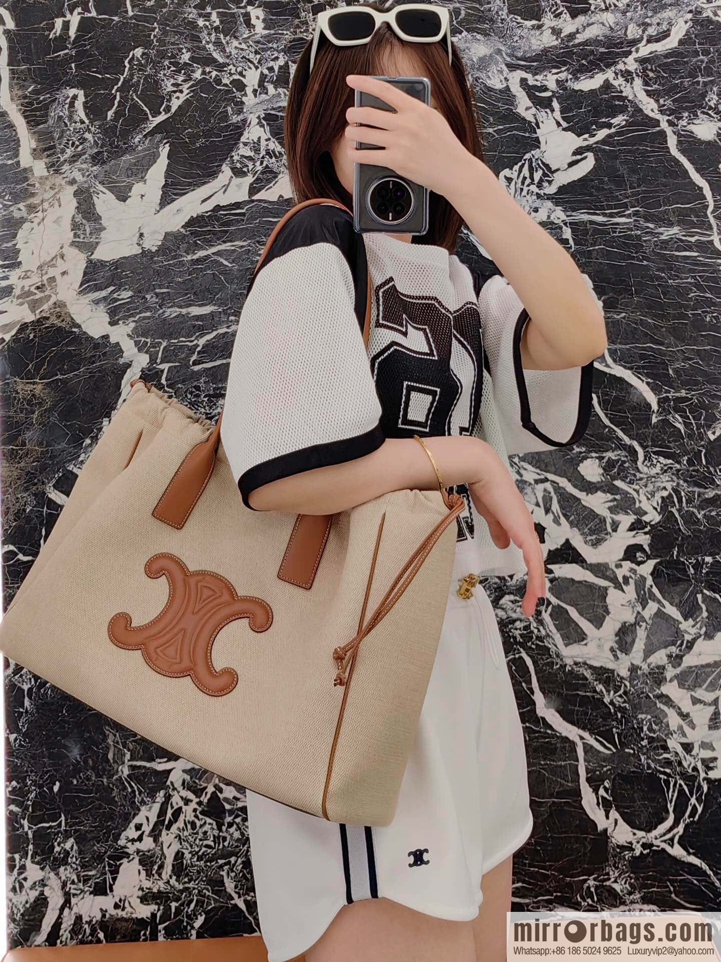 [Premium quality, original cortex] CELINE2022 new product is launched in early autumn CABAS TRIOMPHE drawstring tote number: 199973