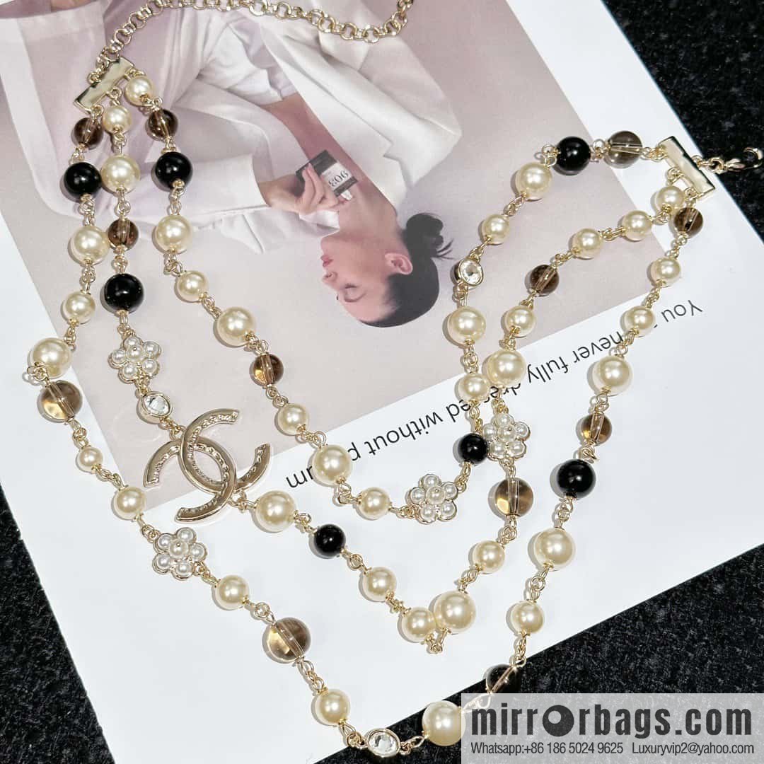 ❗️New ❗️ Chanel necklace ☀️ new ☑️ Chanel triple double c pearl necklace ☀️