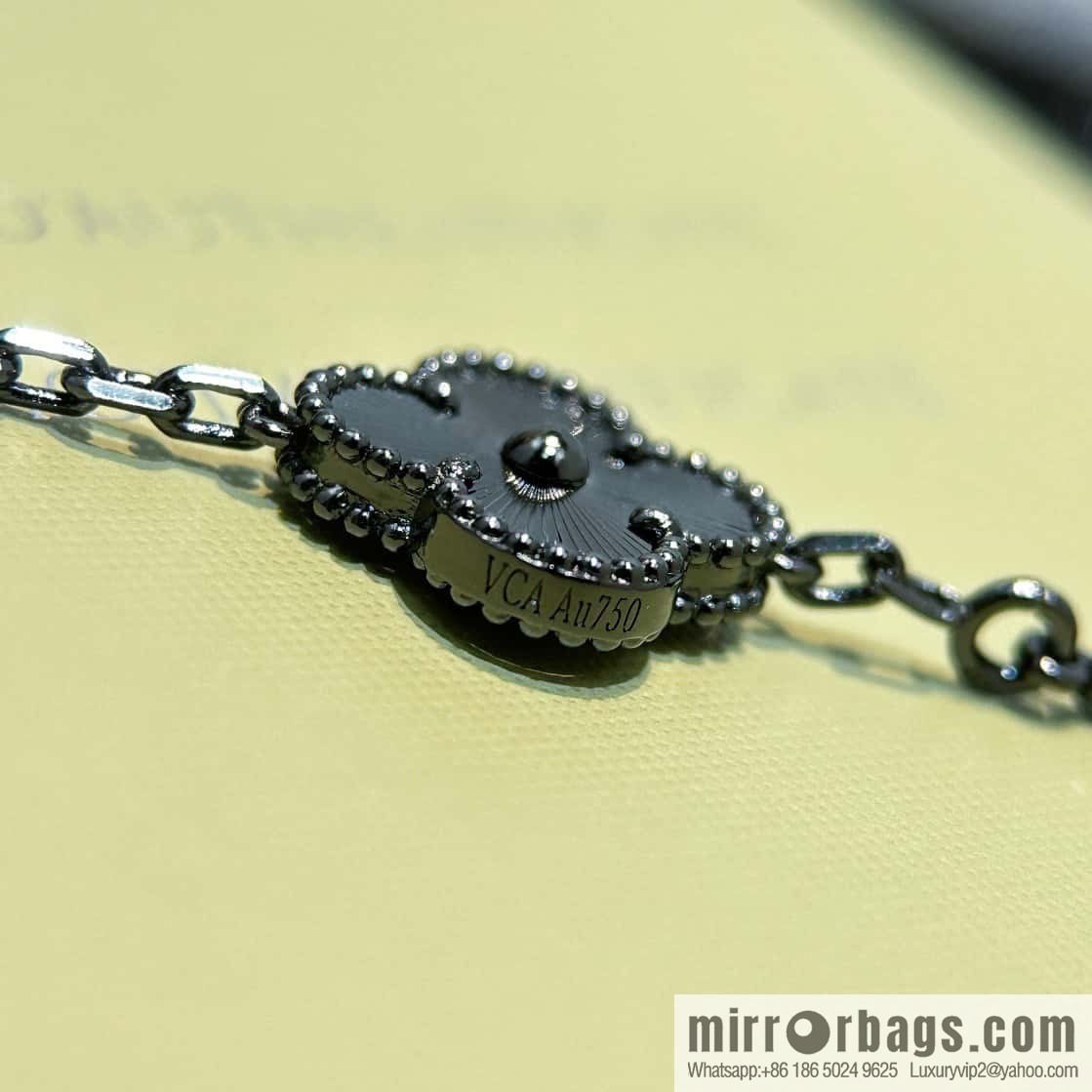 ☀️Van Cleef & Arpels Laser Gun Black Friday Flower Bracelet ☀