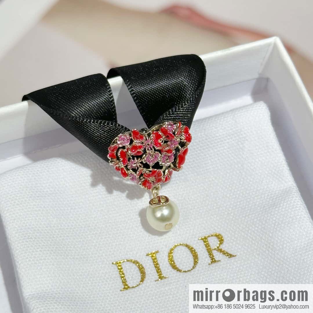 New ☑️ DIOR pearl peach heart love black rope necklace