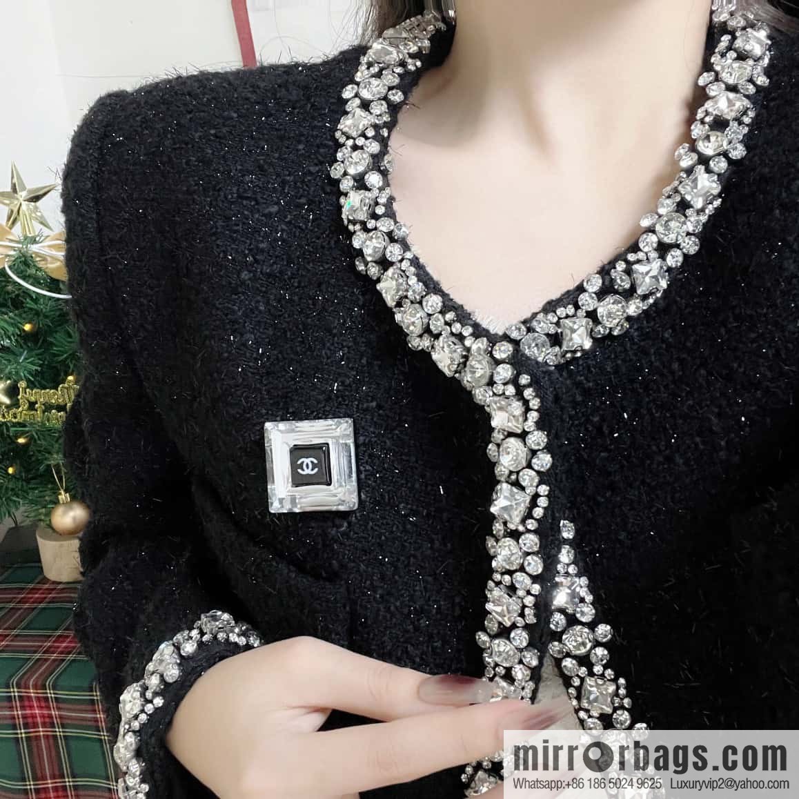 ☀️New ☑️ Chanel Double C Square Acrylic Brooch