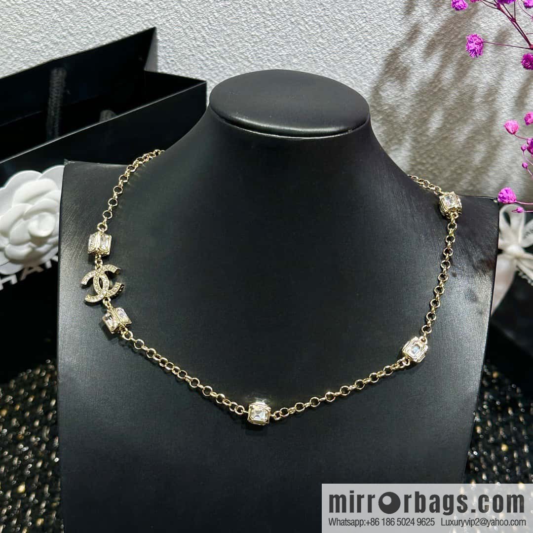☀️New ☑️ Chanel Double C Square Diamond Necklace