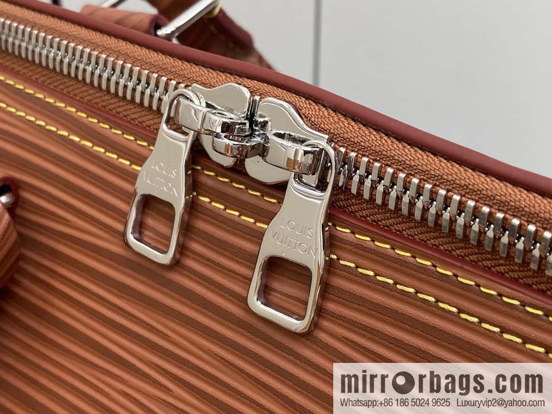 [Original order boutique] M23721 brown epi full leather travel bag series, this Keepall Bandoulière 50 handbag