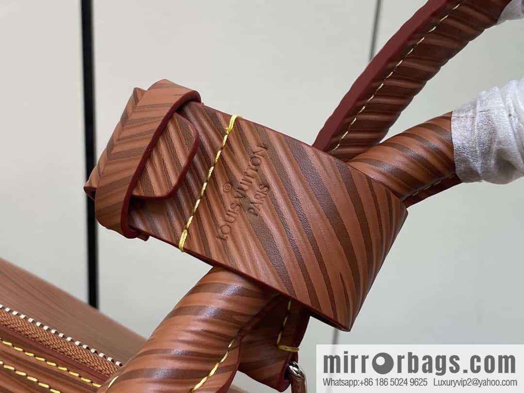 [Original order boutique] M23721 brown epi full leather travel bag series, this Keepall Bandoulière 50 handbag