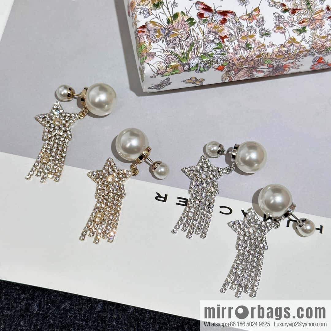New ☑️ DIOR Dior pentagram ⭐ star size pearl stud earrings