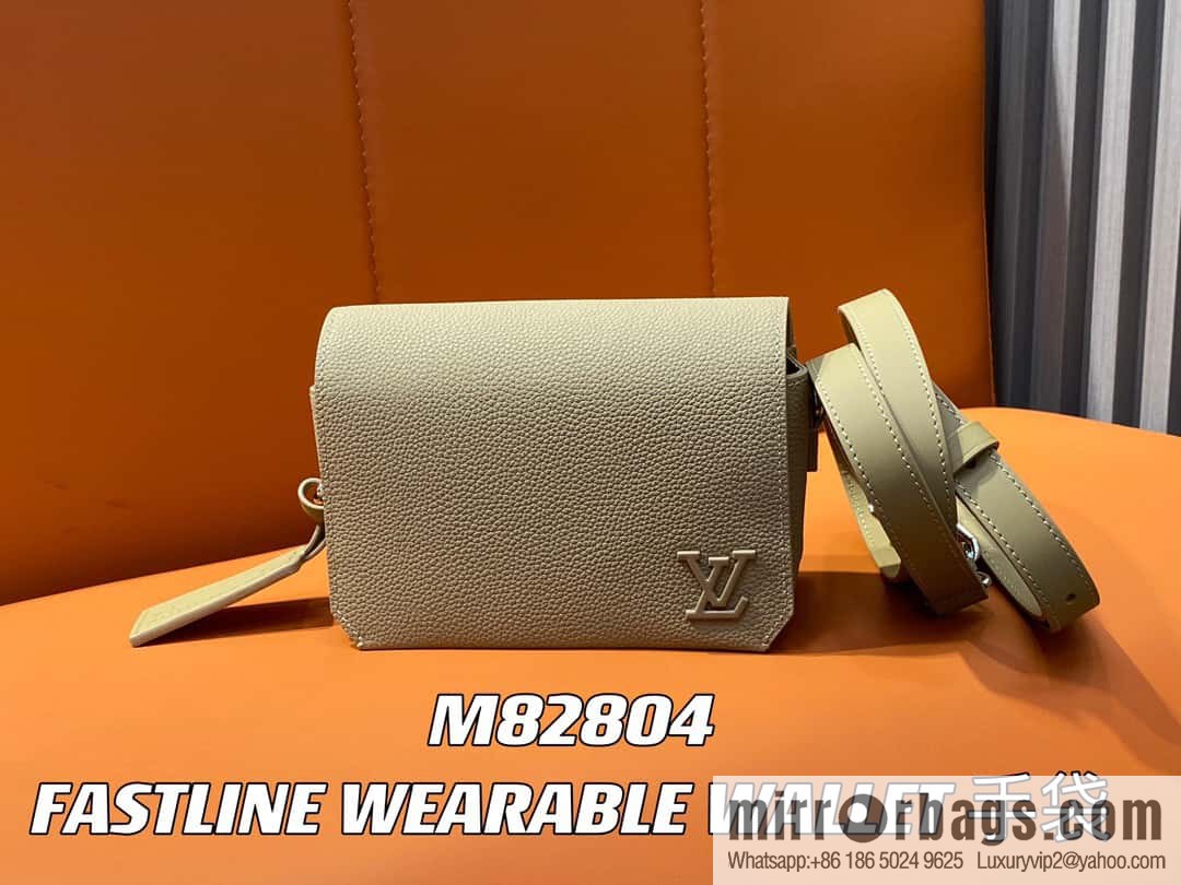 [Original order boutique] M82804 apricot, full leather men's bag messenger bag series, new FASTLINE WEARABLE WALLET handbag in autumn and winter