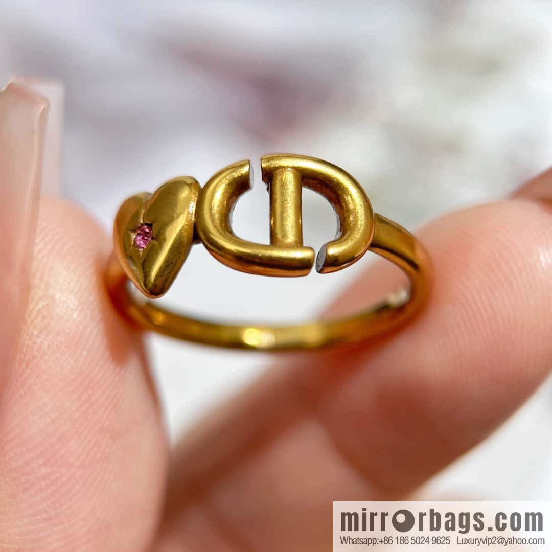 New ☑️ DIOR heart love CD ring