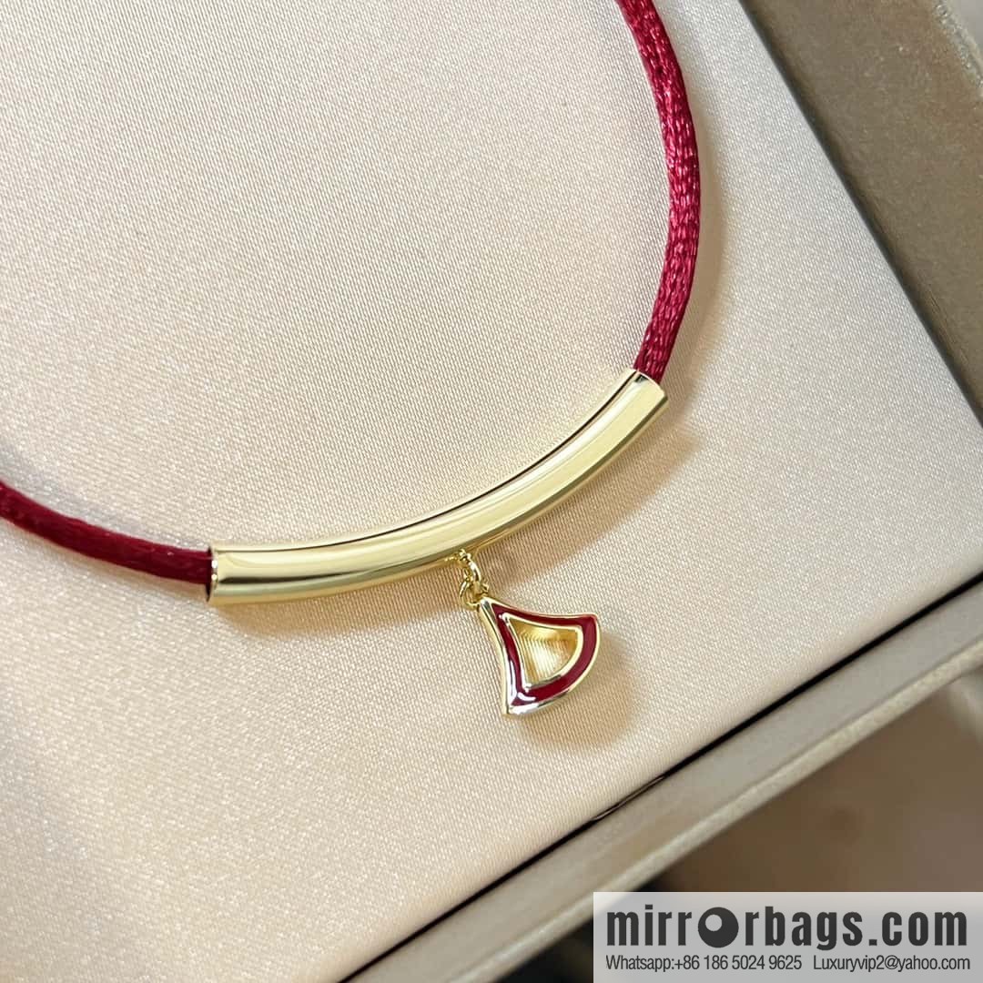 ☀BVLGARI SERPENTI FOREVER series small fan bracelet hand rope