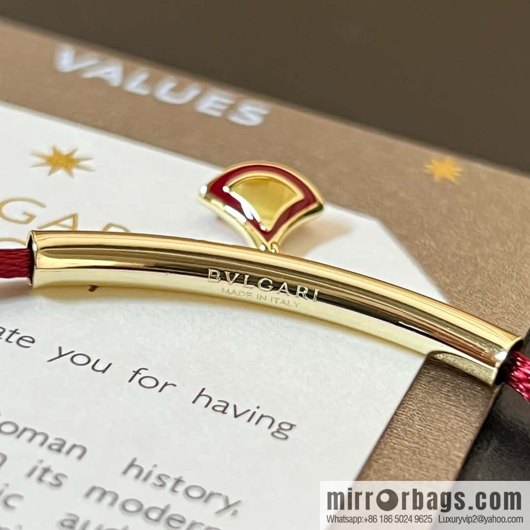 ☀BVLGARI SERPENTI FOREVER series small fan bracelet hand rope