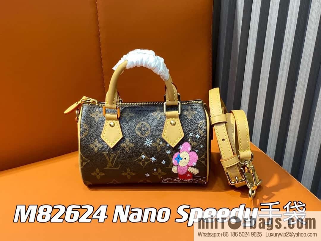 [Original single boutique] M82624 silk screen, Christmas mini pillow bag 16cm speedy series Nano Speedy handbag