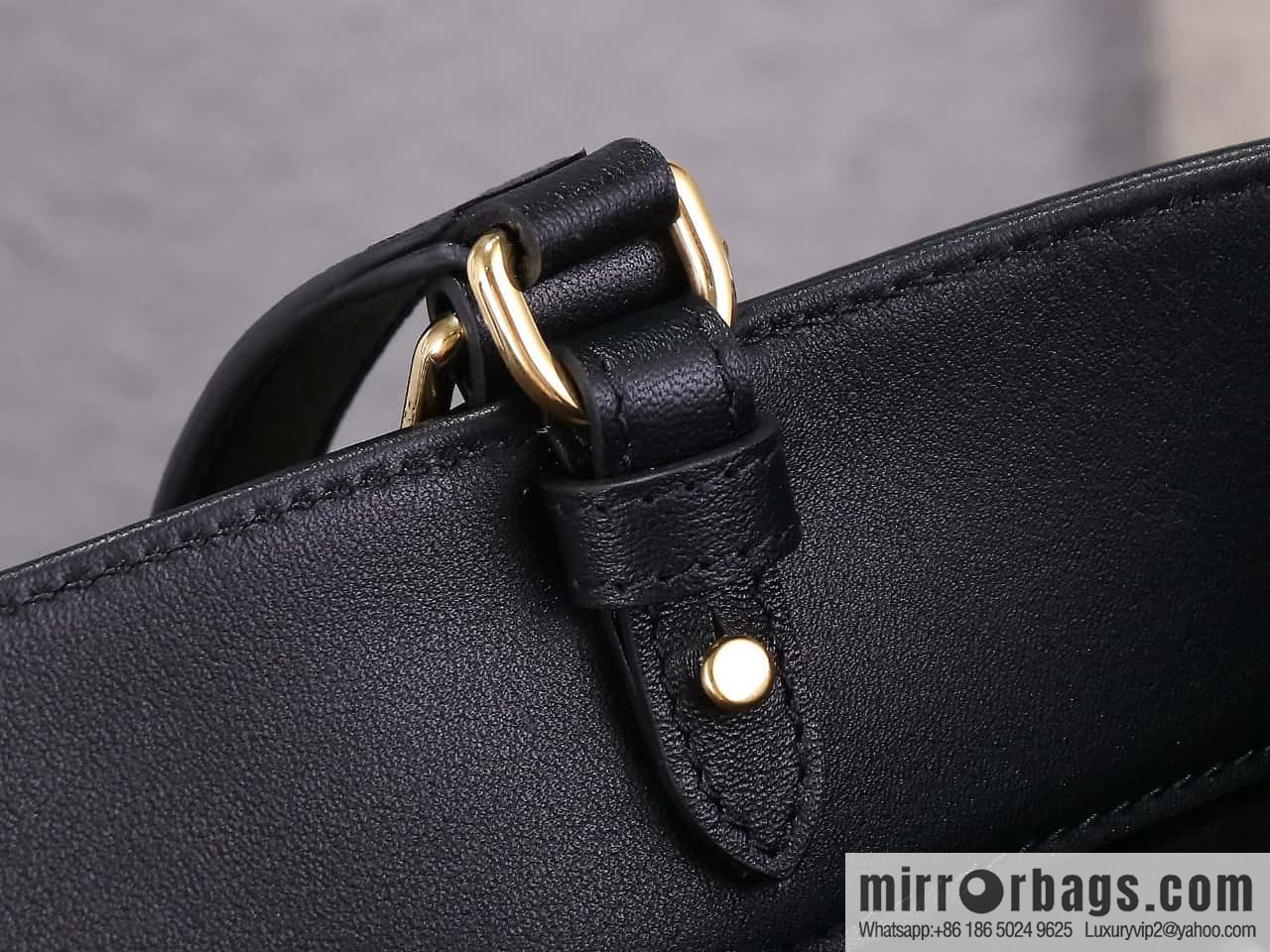 [Premium quality, all steel hardware] CLOCHE CLÉS padlock, number: 114963FK6.04LU tote bag