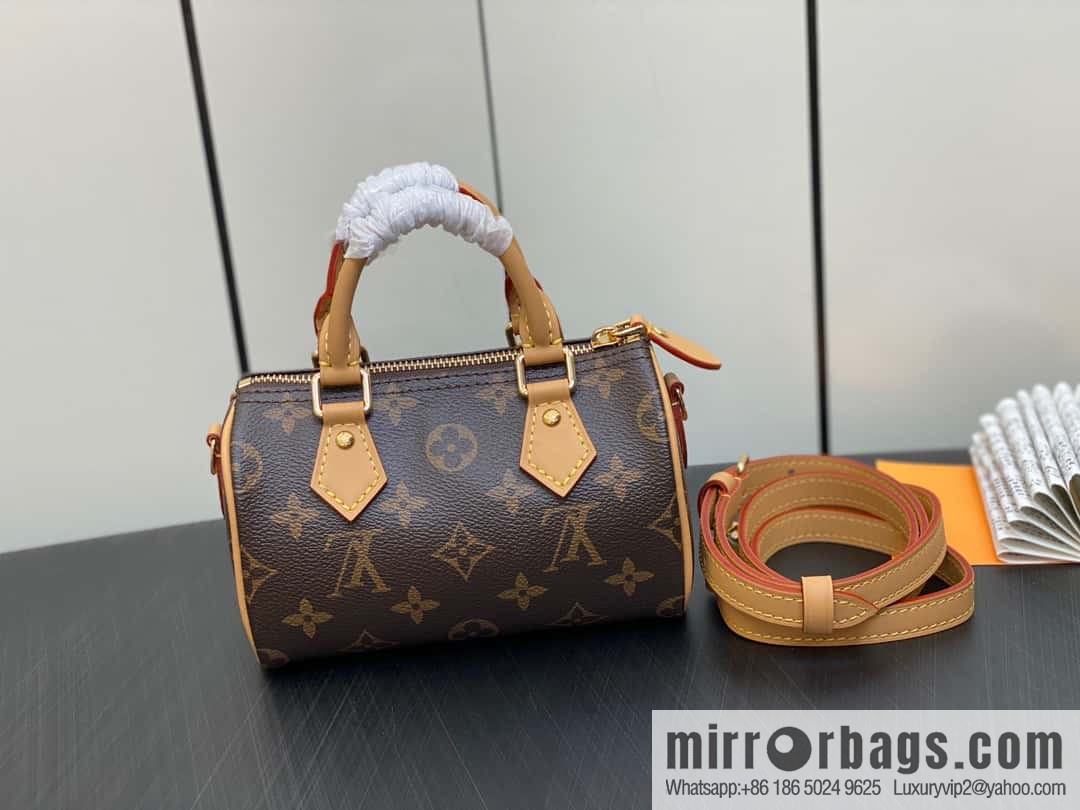 [Original single boutique] M82624 silk screen, Christmas mini pillow bag 16cm speedy series Nano Speedy handbag