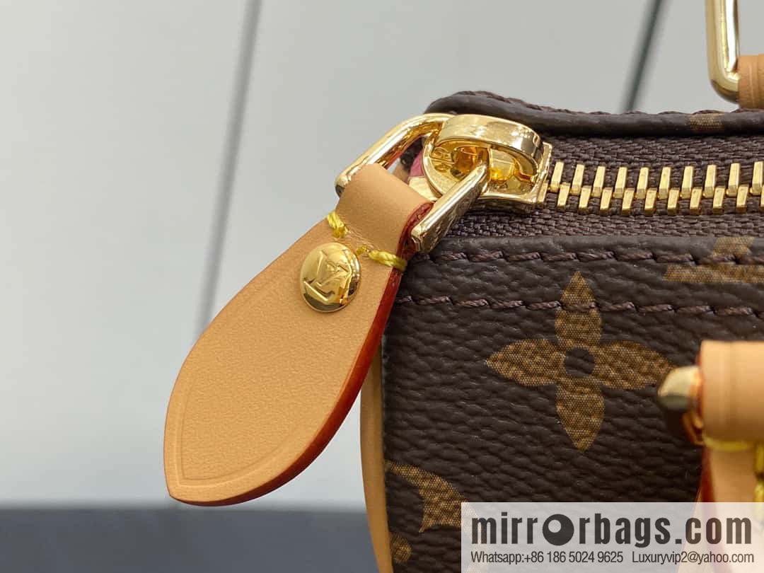 [Original single boutique] M82624 silk screen, Christmas mini pillow bag 16cm speedy series Nano Speedy handbag