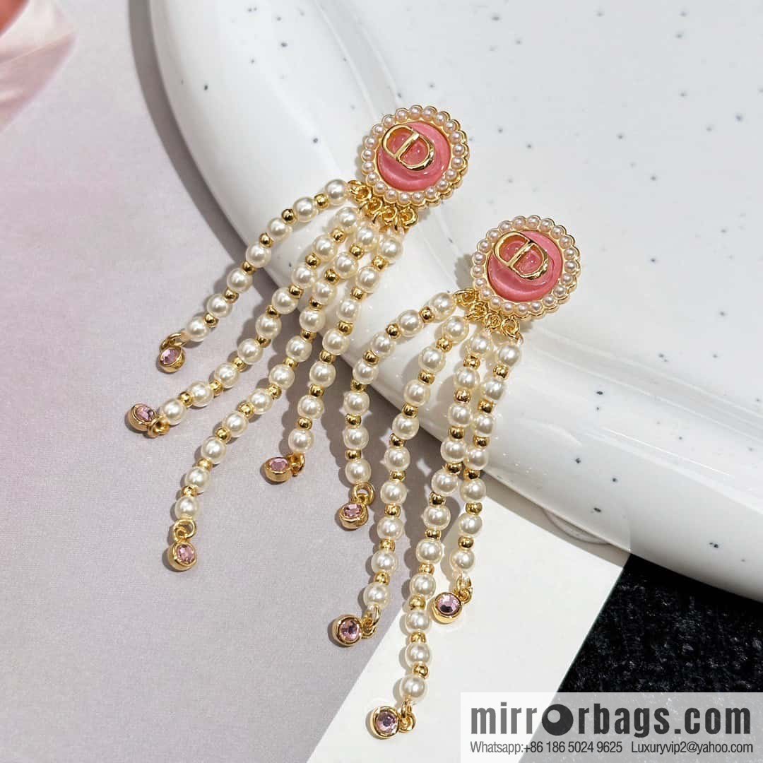 New ☑️ DIOR Dior tassel pearl stud earrings