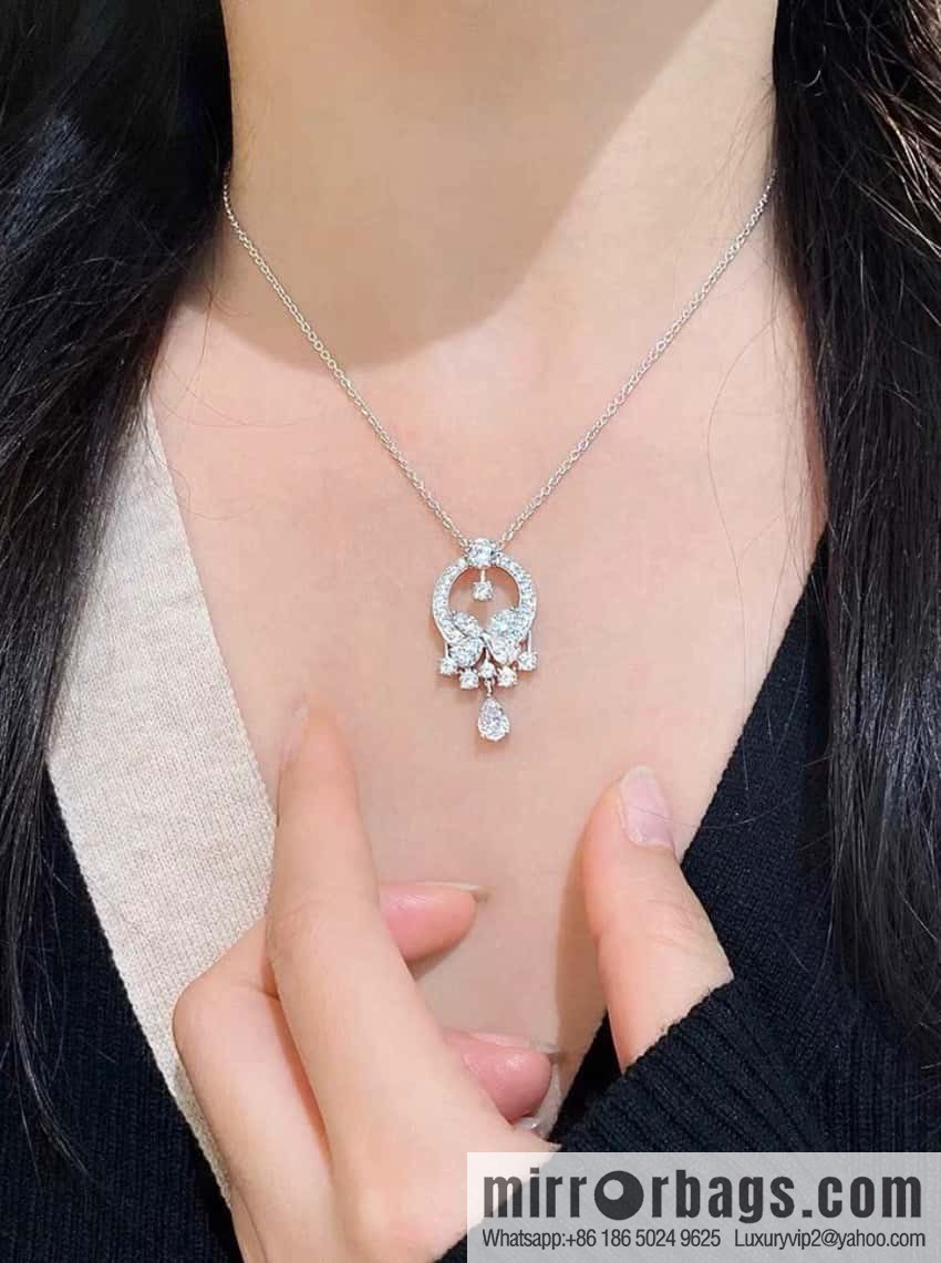 ❗️New ❗️ GRAFF Graff Diamond Butterfly 🦋 Necklace