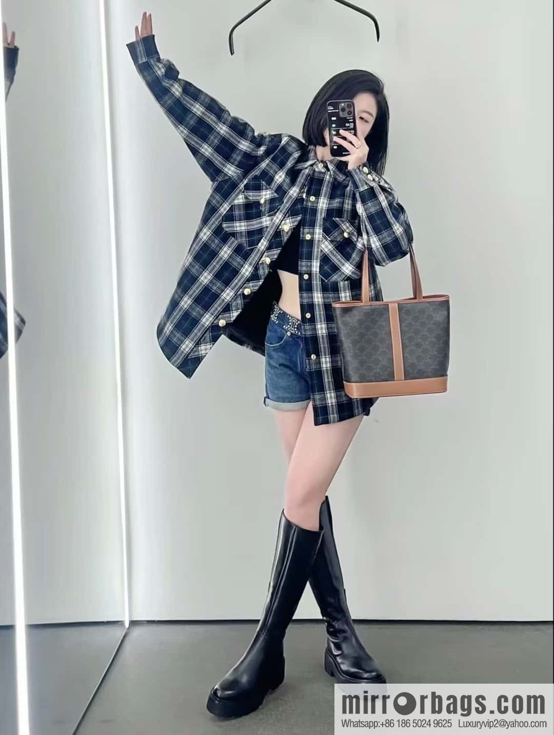 [Premium quality, all-steel hardware] CELIN_E CABAS small logo printed cow leather (fabric) handbag, number: 115082