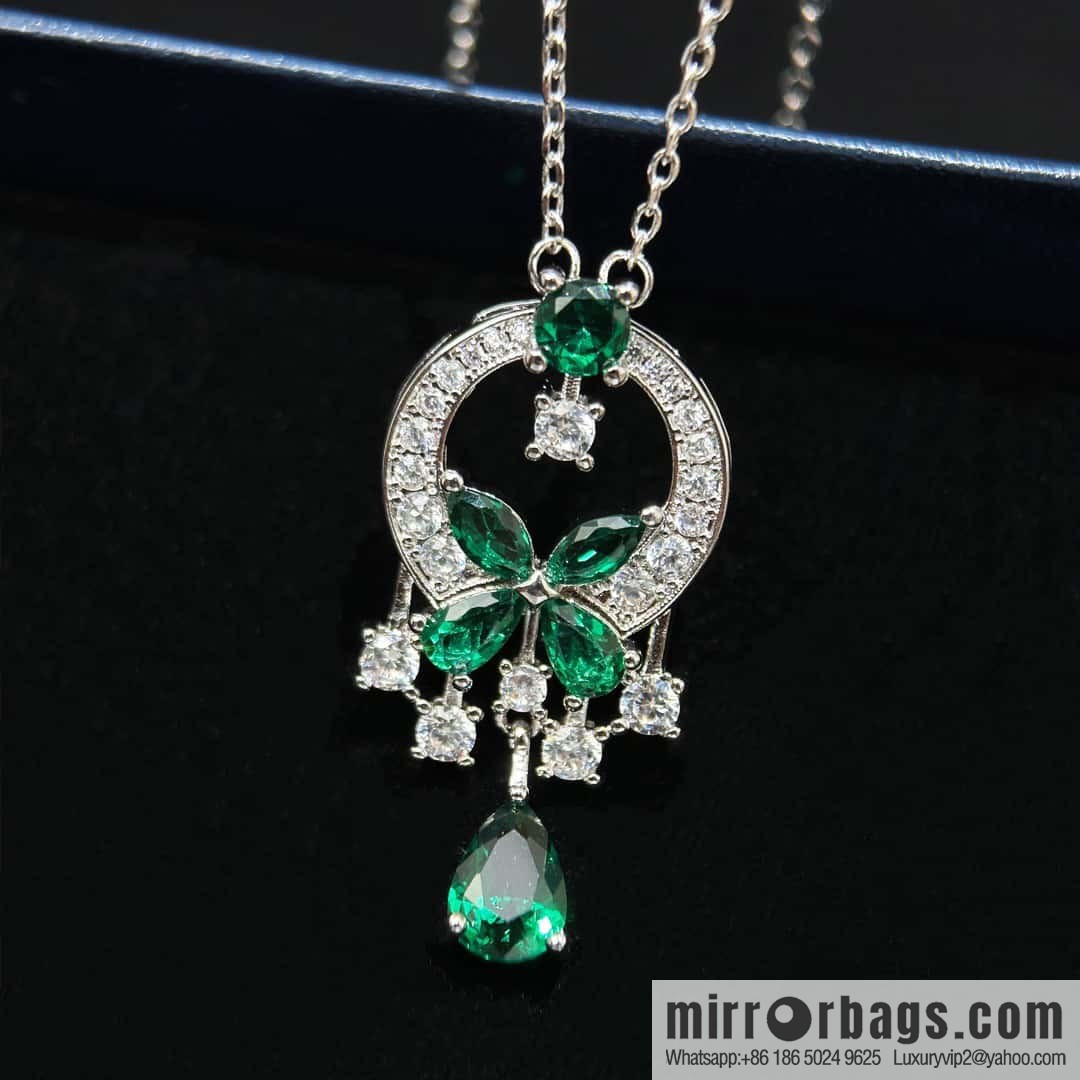 ❗️New ❗️ GRAFF Graff Diamond Butterfly 🦋 Necklace