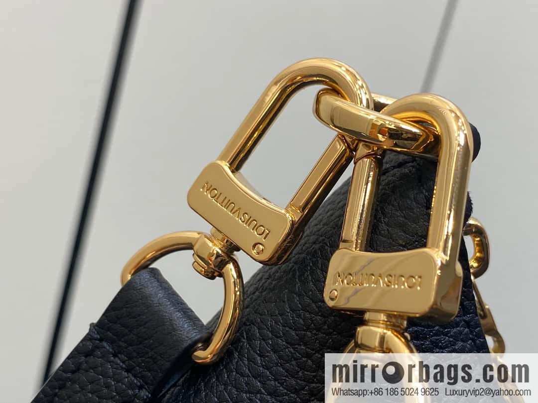 [Original order boutique] M46735 black full leather willow nail croissant series, this Bagatelle handbag m46091 full leather rivet with nails, crescent bag, pea bag, croissant bag