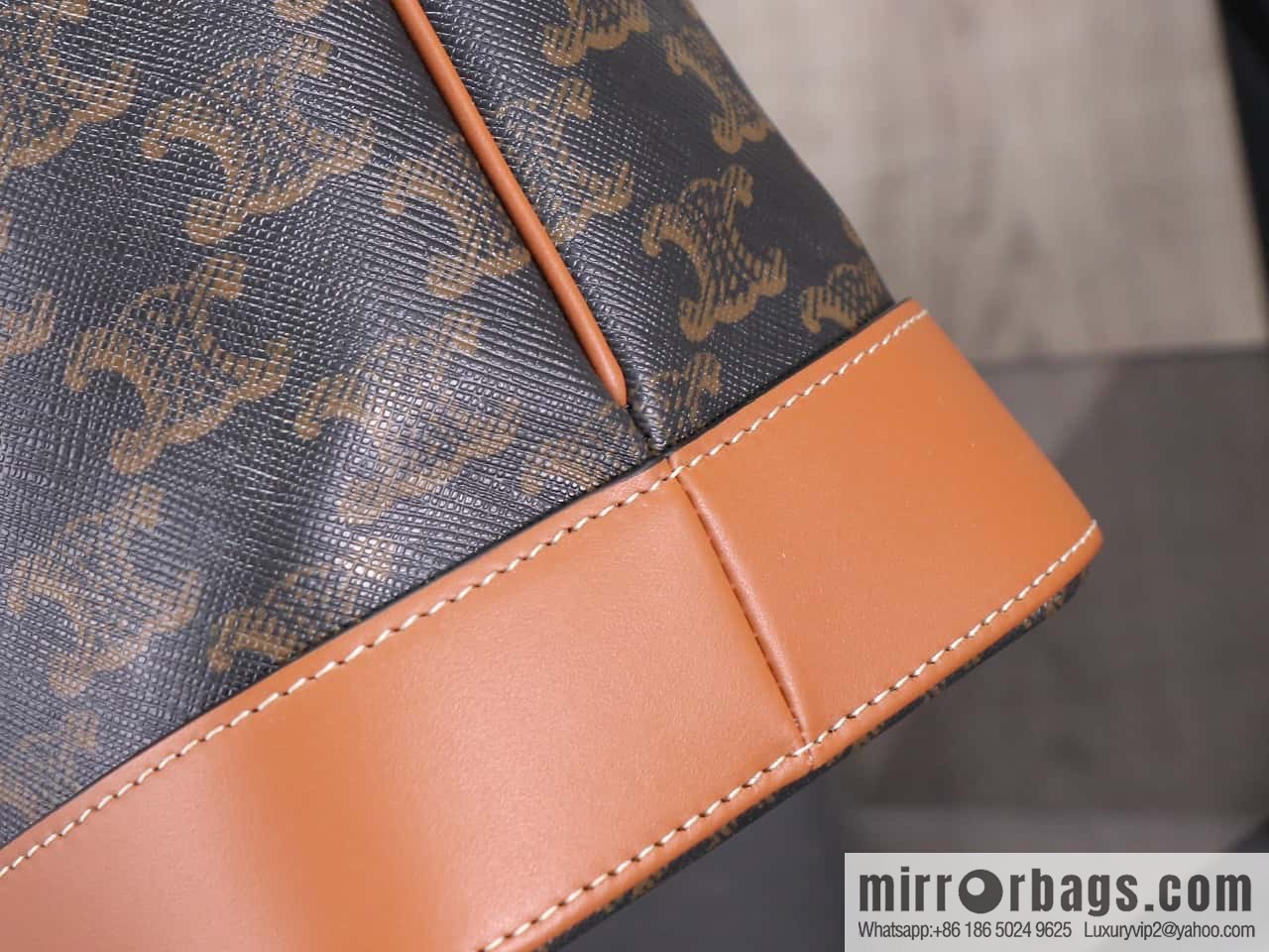 [Premium quality, all-steel hardware] CELIN_E CABAS small logo printed cow leather (fabric) handbag, number: 115082