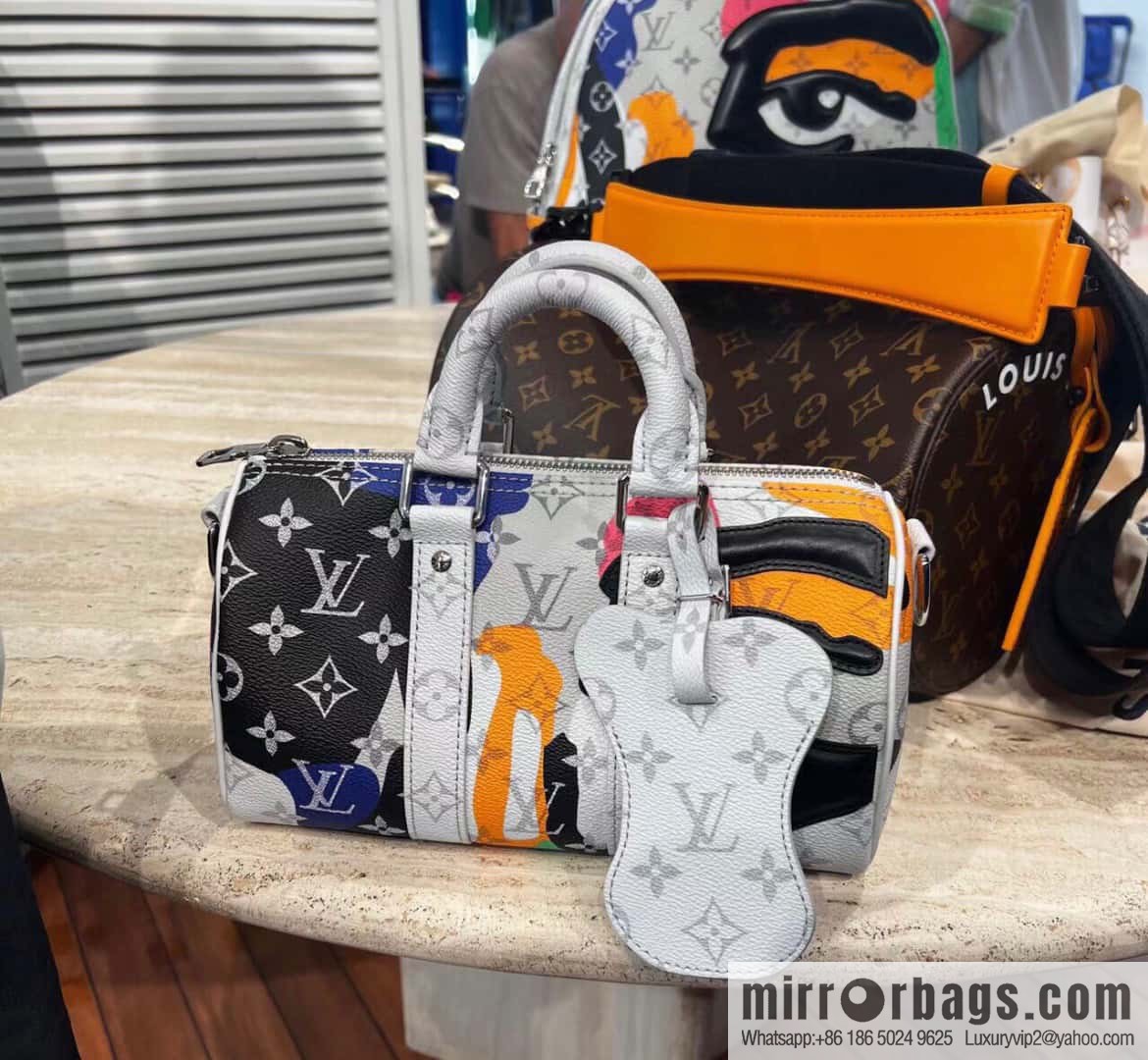 [Original order boutique] M46701 white flower, men's bag pillow bag series Keepall Bandoulière 25 handbag LVPortrait series shoulder backpack