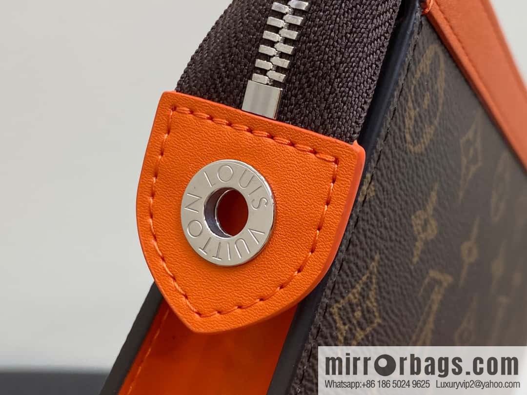 [Original single boutique] M61692 monogram orange M82855 clutch bag series Pochette Voyage medium handbag