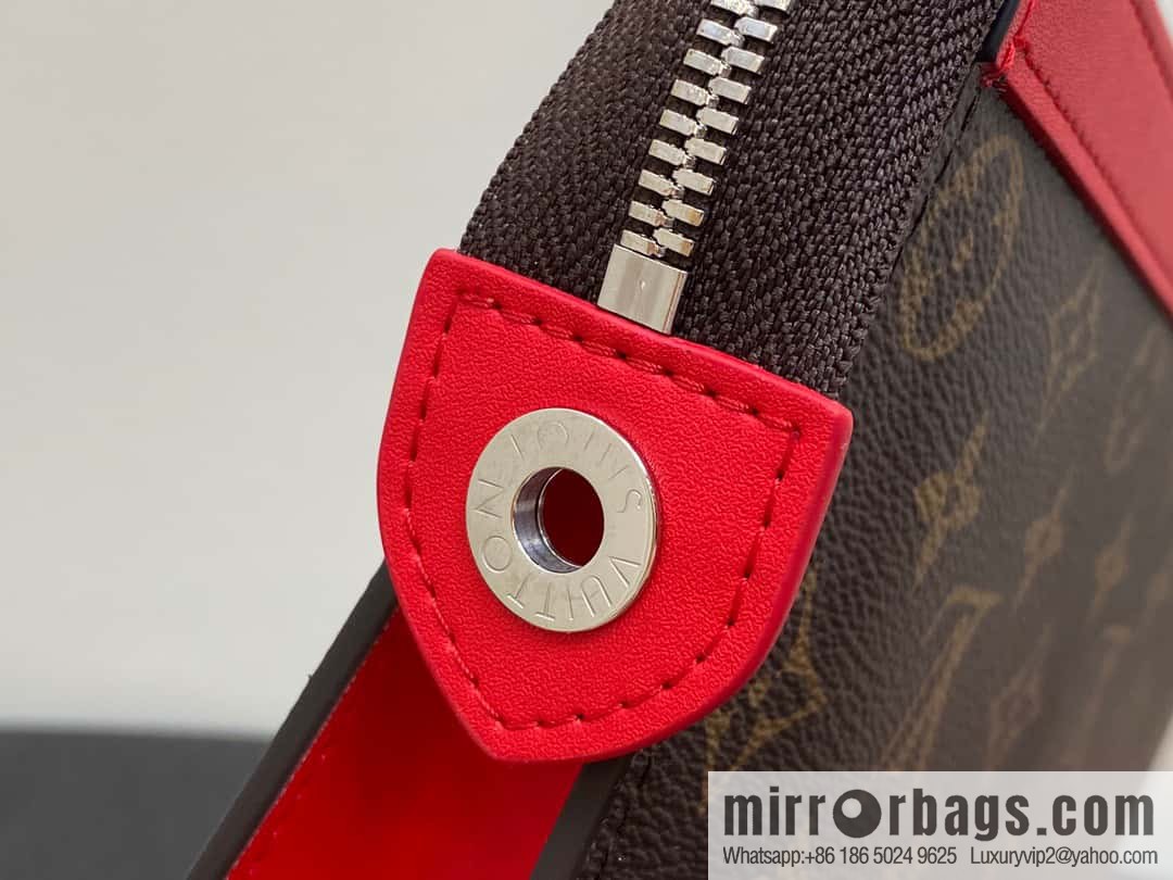 [Original single boutique] M61692 monogram red M82857 clutch bag series Pochette Voyage medium handbag