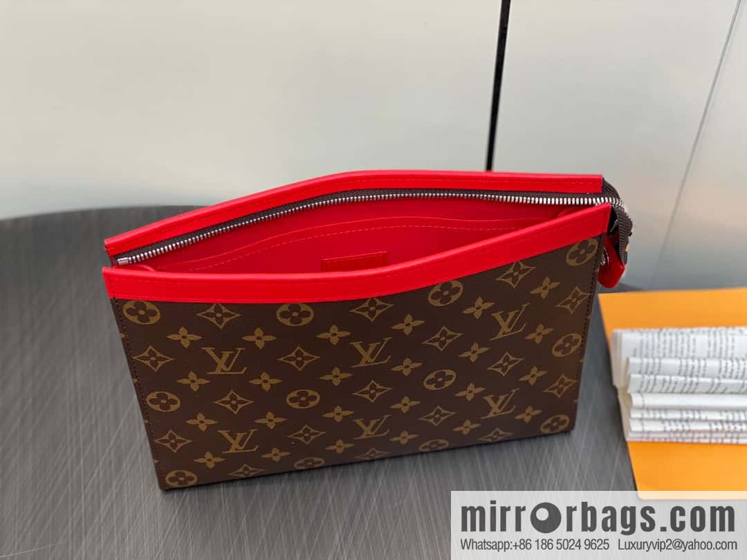 [Original single boutique] M61692 monogram red M82857 clutch bag series Pochette Voyage medium handbag