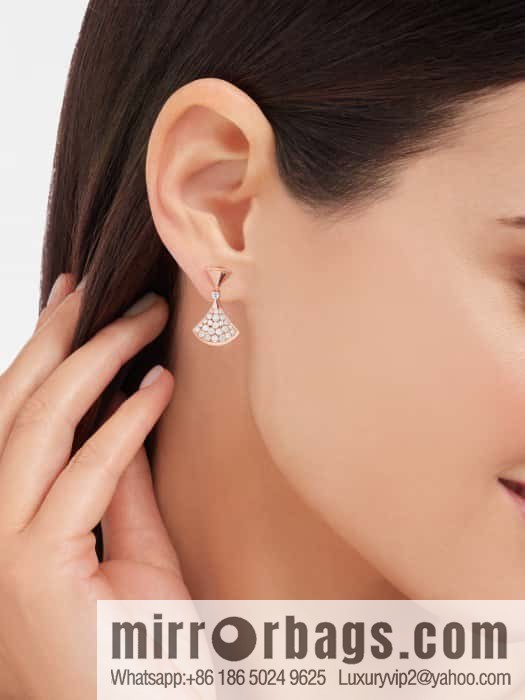 ❗️New ❗️ ☀️ Original BVLGARI DIVAS'DREAM Full Diamond Fan Stud Earrings ☀️