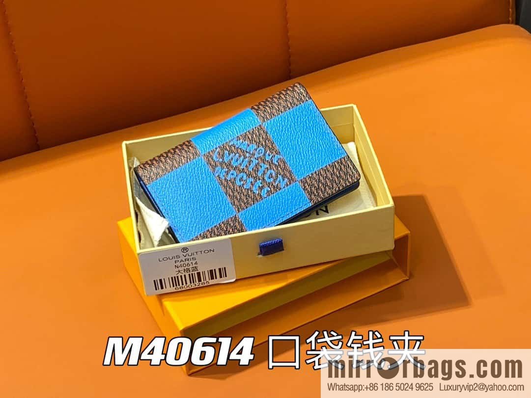 [Original order boutique] M40614 blue large plaid pocket wallet
