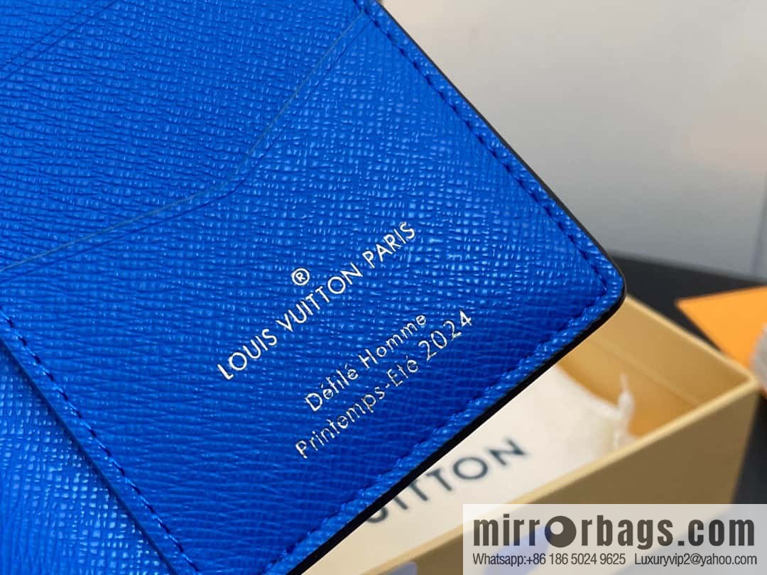[Original order boutique] M40614 blue large plaid pocket wallet