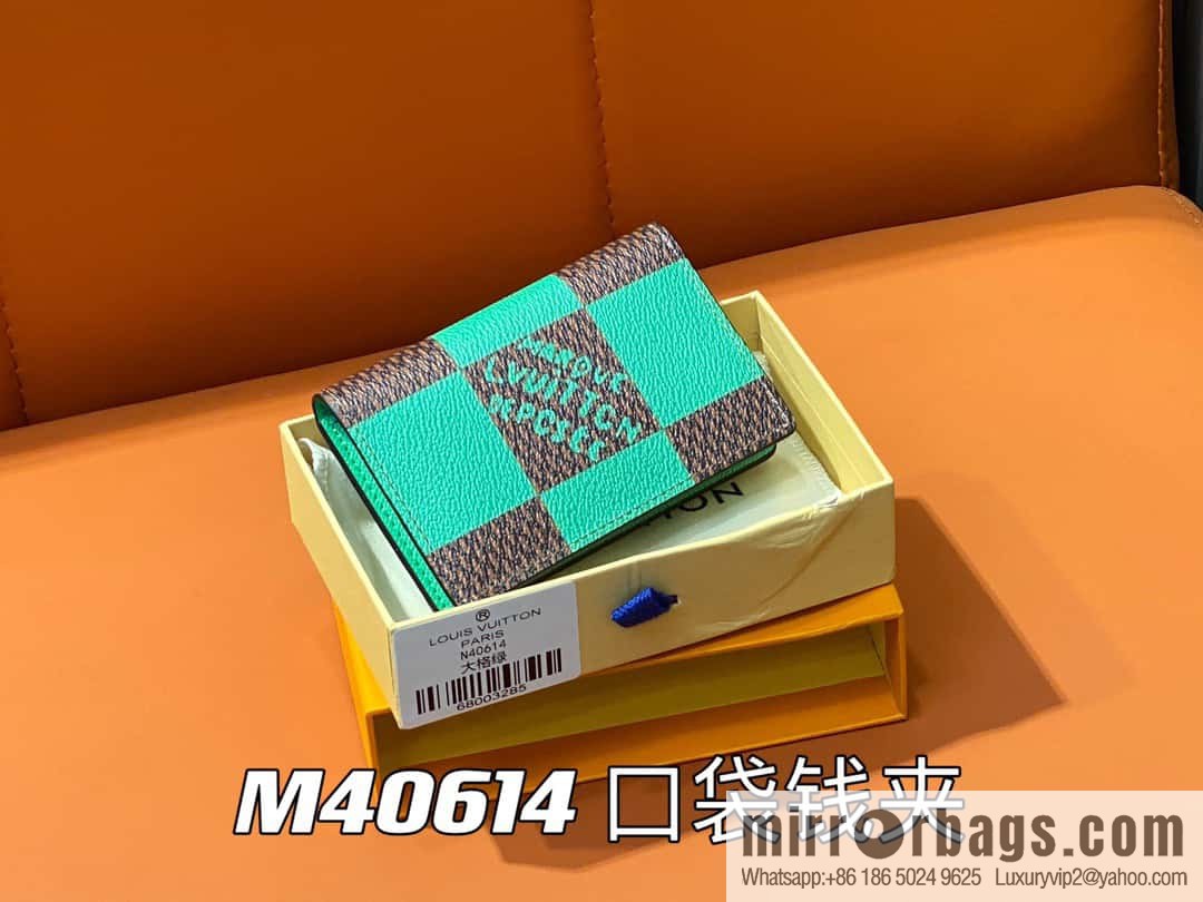 [Original order boutique] M40614 green big plaid pocket wallet