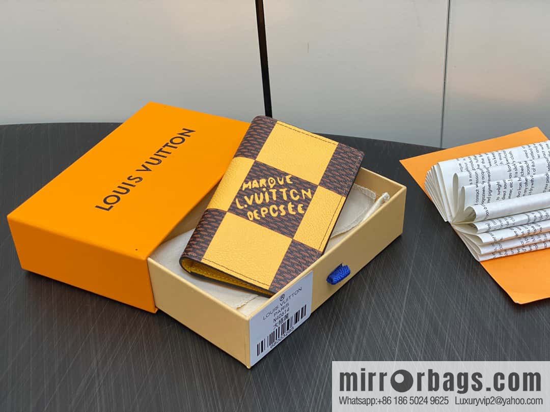 [Original single boutique] M40614 yellow large plaid pocket wallet