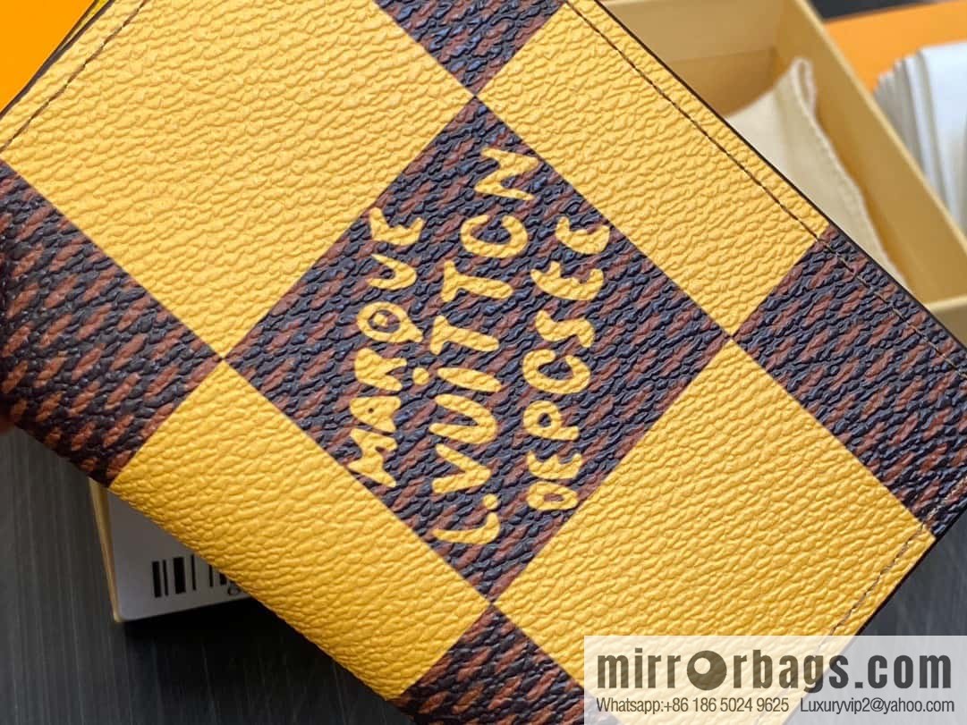 [Original single boutique] M40614 yellow large plaid pocket wallet