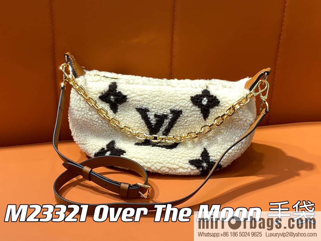 [Original order boutique] M23321 meter white, lamb wool moon bag series, this Over The Moon handbag.