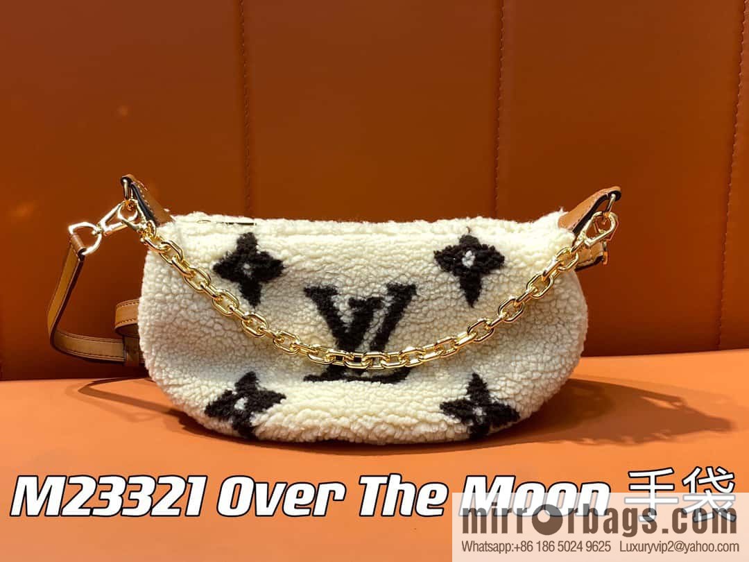 [Original order boutique] M23321 meter white, lamb wool moon bag series, this Over The Moon handbag.