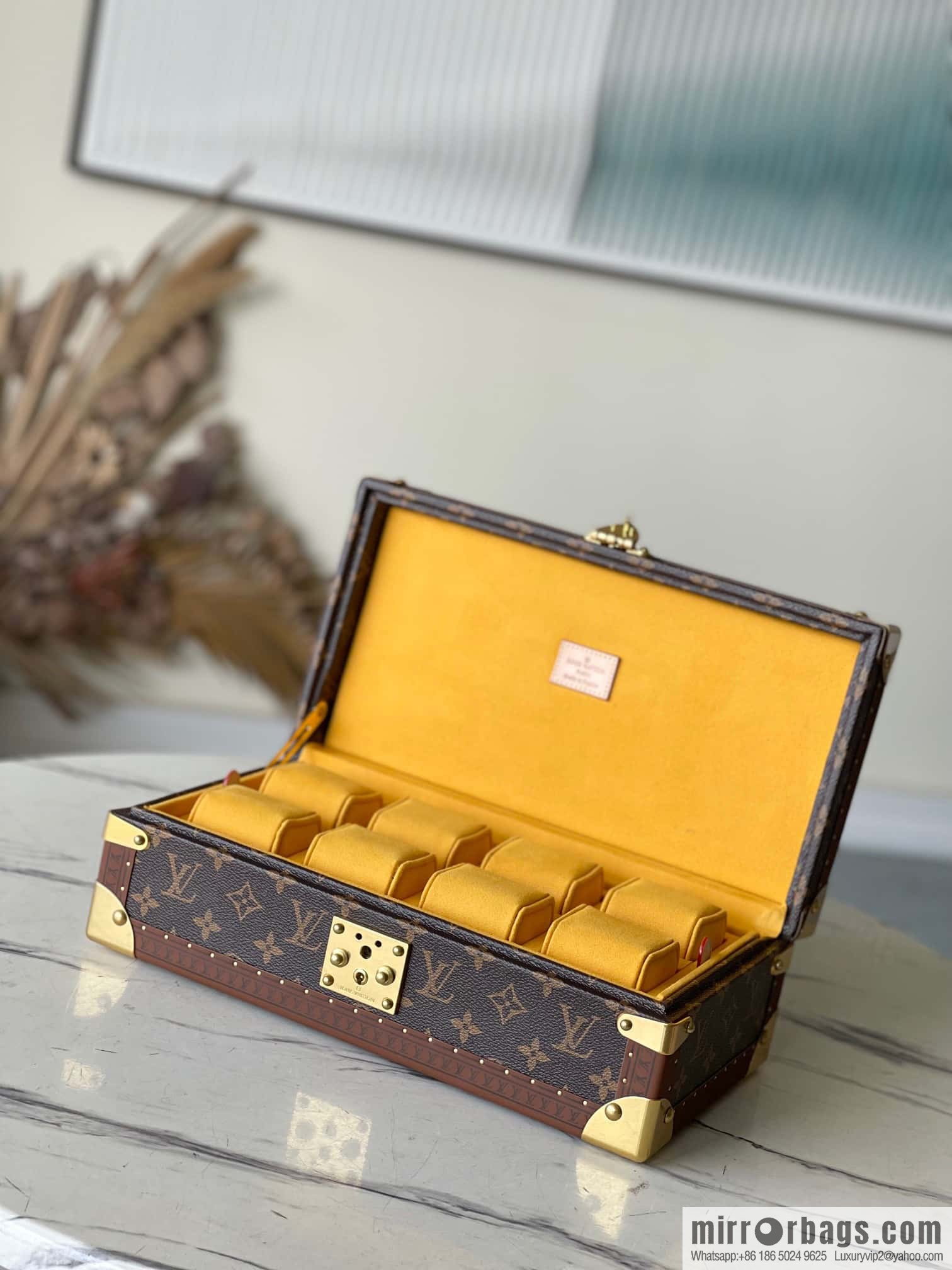 M20016 monogram COFFRET 8 MONTRES