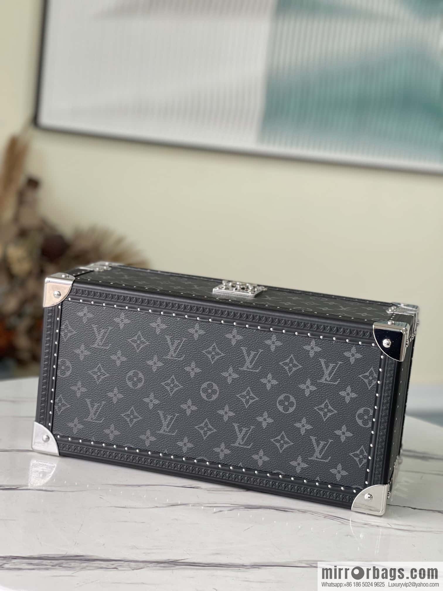 M20209 Black Flower Black Lane, Multifunctional Storage Box MCoffret Accessoires Hard Case